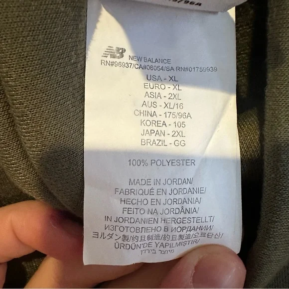 New Balance Women’s Dark Green Crop Pullover Size XL - Picture 4 of 5